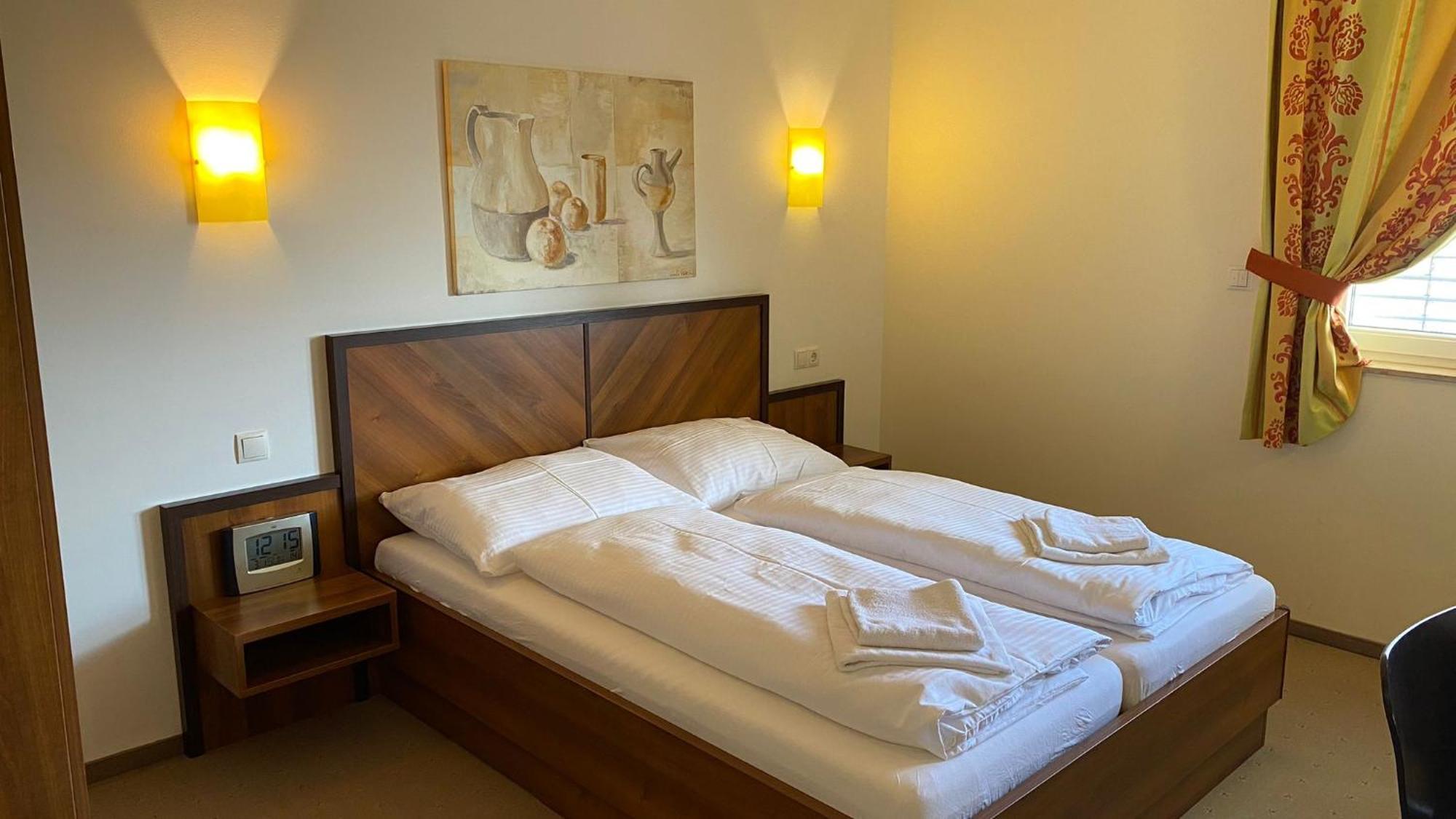 Hotel Weinland Donnerskirchen Zimmer foto